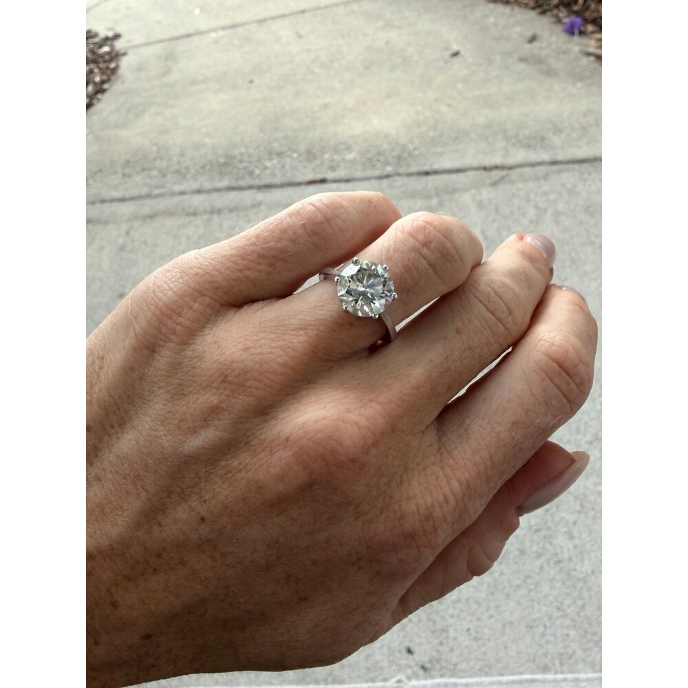4 carat Moissanite  Solitaire Engagement Ring